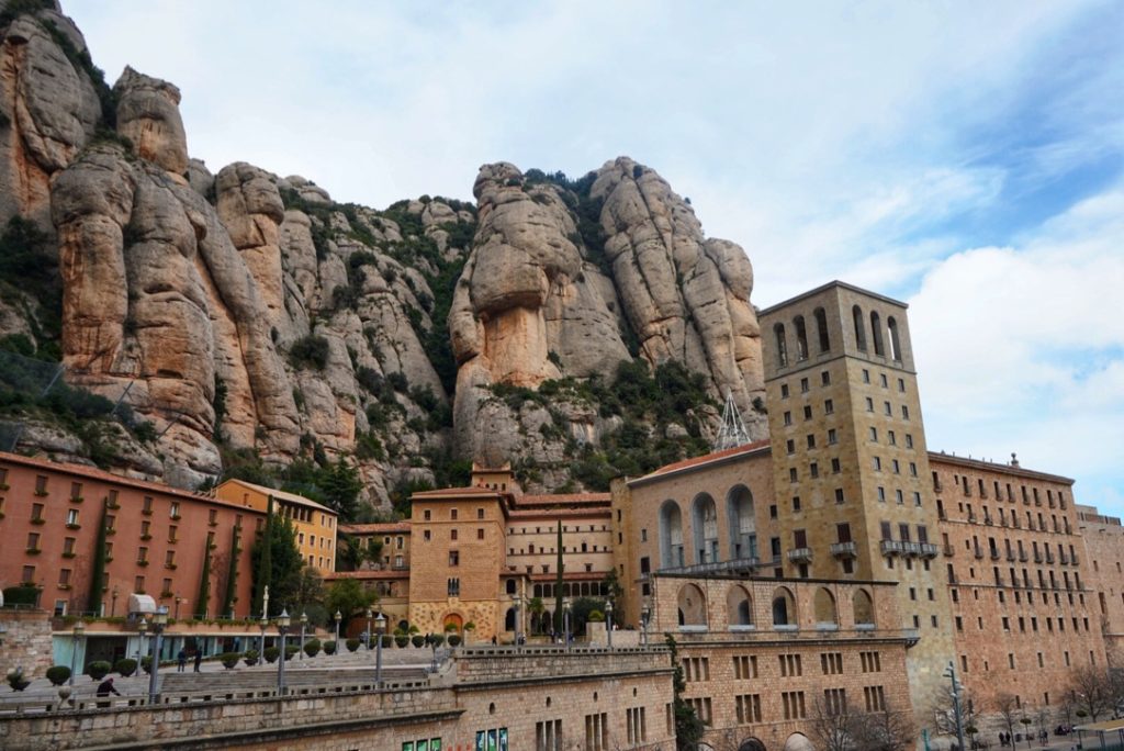 Hiking Montserrat Solo: The Best Day Trip from Barcelona (San Jeroni ...