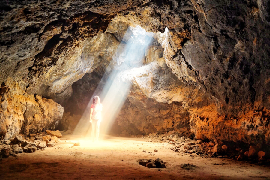 mojave desert lava tube        
        <figure class=